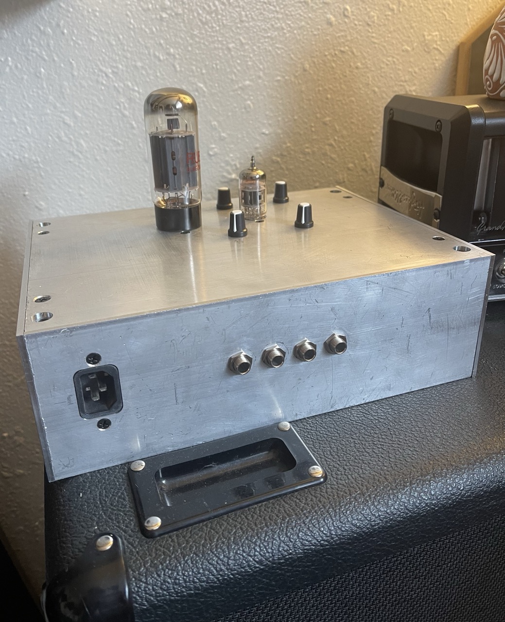 Amplifier rear